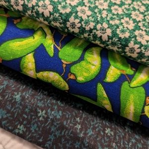 Fabric Lot, Green, Novelty printed fabric, Sewing, Quilting, Crafts